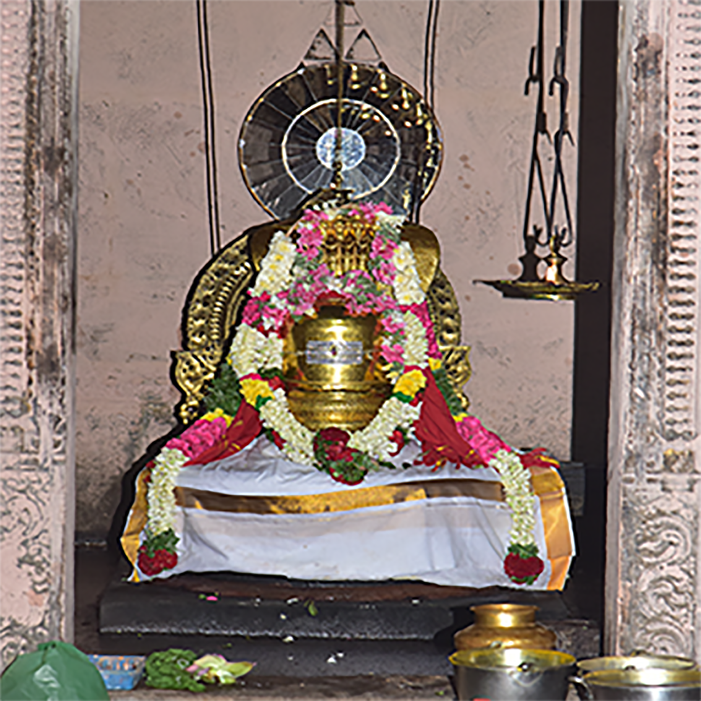 வளரொளி நாதர்